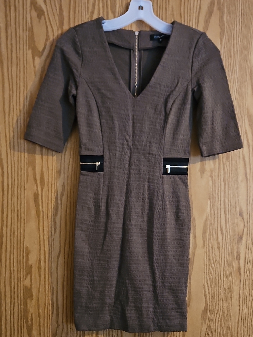 Brown V-Neck Sheath Dress XS with Zip Pocket Detail